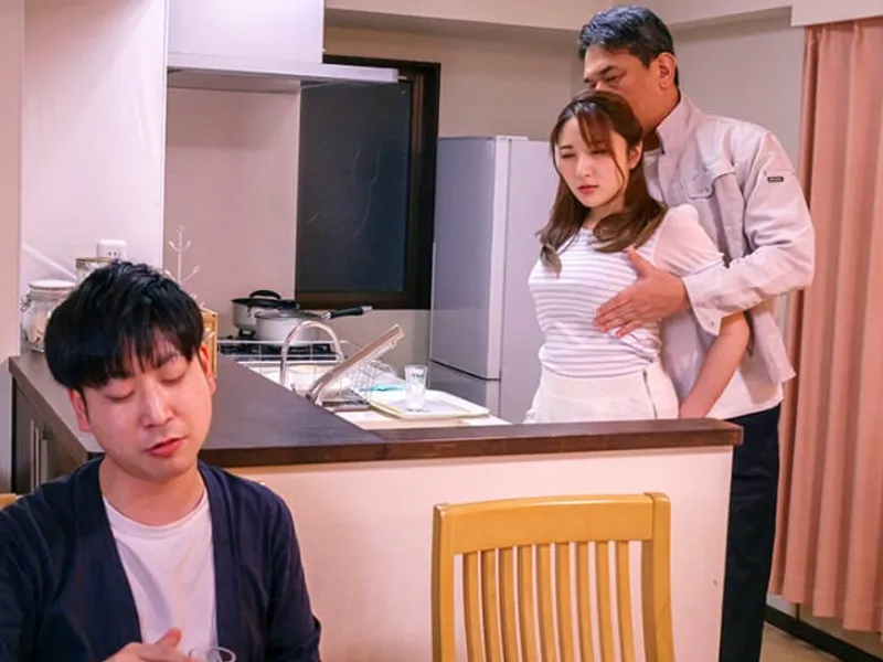 Chồng yêu yếu sinh lý, vợ yêu tìm đến anh nhà kế bên cậu bé to